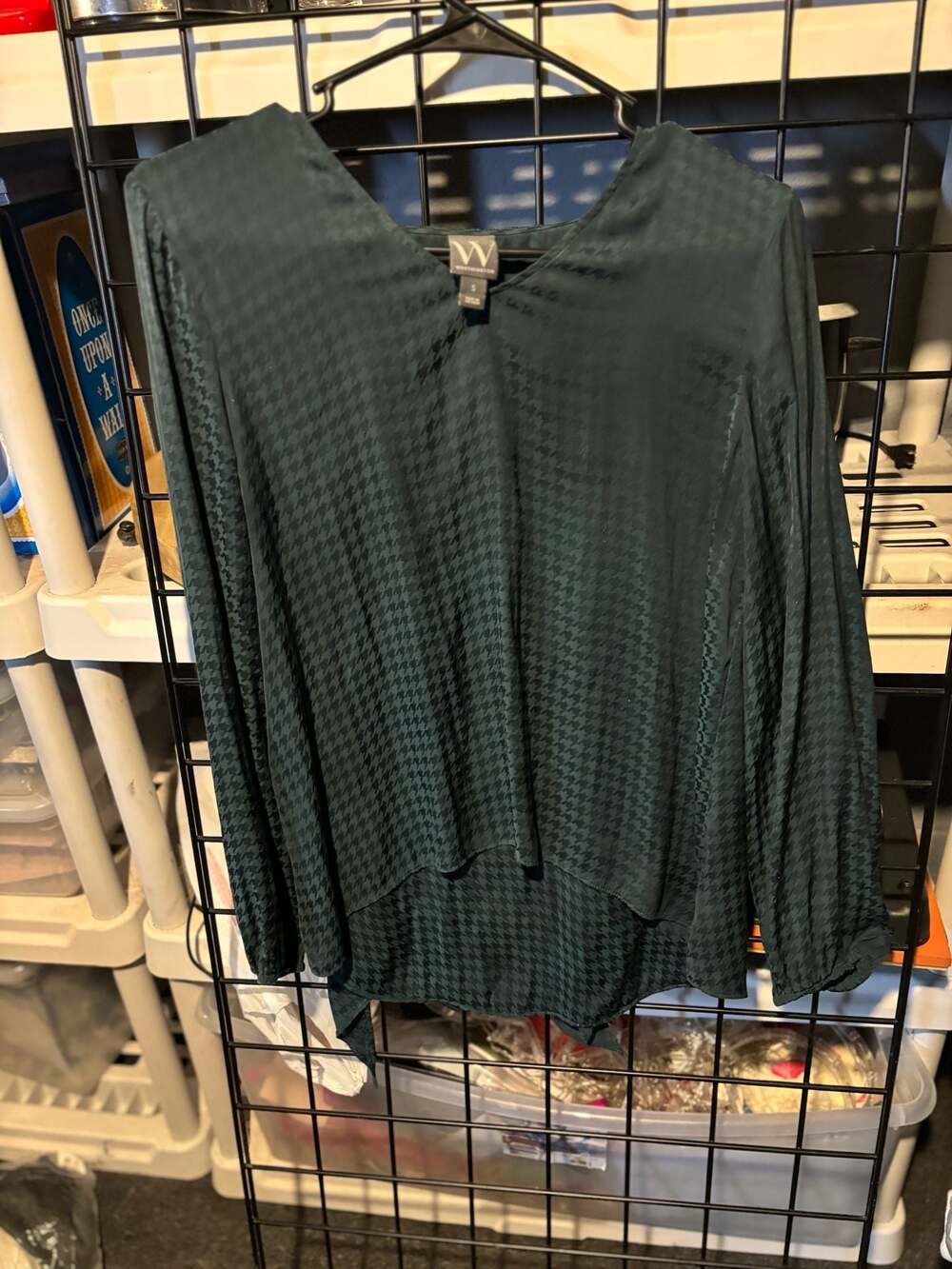 Worthington Women's Green Houndstooth Long Sleeve V-Neck Blouse Size S